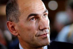 Premier Janez Janša o nujnosti protikriznih ukrepov