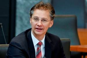 Lukšič: Vlada ima velik problem s kredibilnostjo