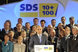 SDS na kongresu izbira predsednika in sprejema resolucijo