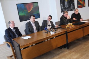 Zbor za republiko od vlade pričakuje izvedbo protikriznih ukrepov