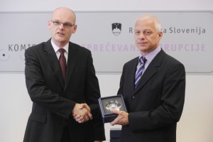 Klemenčič na Ravnah: Imamo sistem, ki je izraziti obremenjen s korupcijskimi tveganji