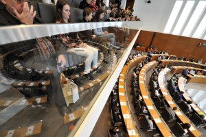 Prihodnji teden v parlamentu: Pred predčasnimi volitvami razprava o volilnem sistemu
