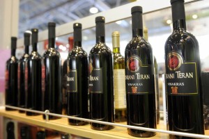 Bruselj: Nobeno hrvaško vino ne more na trg EU z imenom teran