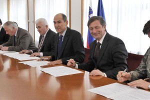 Nova vlada bo imela 11 ministrstev, tožilstvo se seli na MNZ