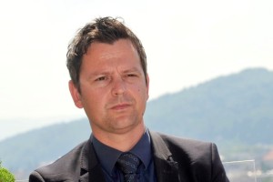 Jernej Pavlin: Medijski prostor pomaga monopolom pri oklepanju oblasti