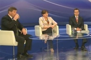 Opozicija na TVS: Problem Slovenije je, da »mencamo«