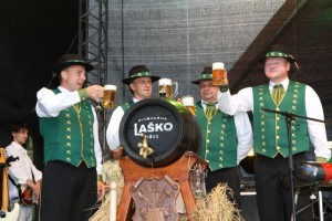 Prireditev Pivo in cvetje v Laško privabila več kot 100.000 obiskovalcev