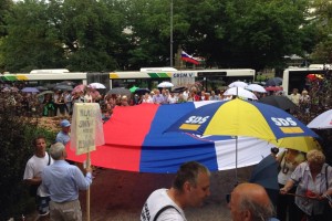 Pred vrhovnim sodiščem: Lustracija, lustracija!