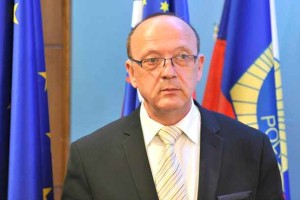DZ v torek o interpelaciji zoper ministra Gorenaka 