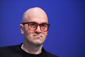 Vstajnik Ćosić uživa »pozitivne« sadove protestov