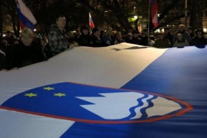 Odbor 2014: Režimski mediji in njihovi naročniki so dobili krepko zaušnico