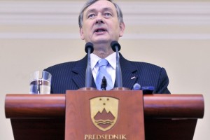 Danilo Türk - zanič pravnik, zanič predsednik!