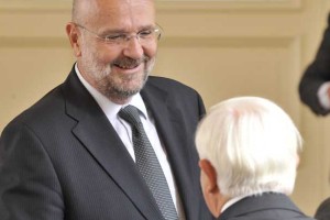 Politično sodstvo: sodelovanja s SDV in zlorabe funkcij sodnikom ne štejejo v zlo