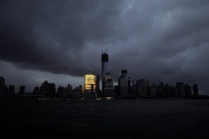 Sandy povzročil preglavice pri zapiranju slovenskega konzulata v New Yorku