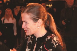 Delova novinarka Anuška Delić na sodišče zaradi izdaje tajnih podatkov