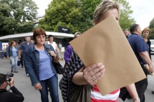 V Aha Muri v ponedeljek ostaja 400 delavcev, preostali na zavod za zaposlovanje