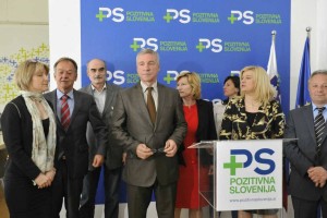 Novi vodja poslancev PS Kavtičnik pravi, da nikogar niso nagnali in so vrata k njim odprta