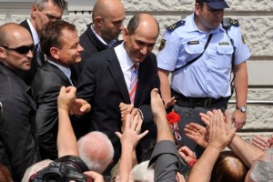 Janša: Komiji, kdaj boste sposobni kake volitve zmagati na pošten način