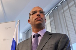 SDS: Dnevnik ponavlja neresnice