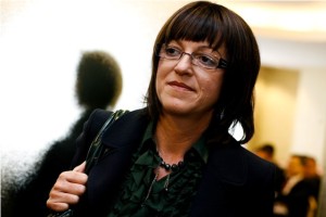 ASK netila tudi vojno med Hidrio in Kolektorjem?