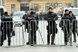 Policijske stavke v ponedeljek verjetno ne bo