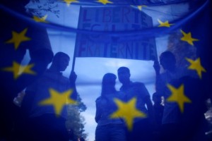 Bruselj: Odločitvi o fiskalnem pravilu in referendumski ureditvi močan signal iz Slovenije 