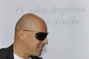 Večmilijonski račun Dursa tudi Electi