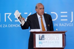 Generalni sekretar OECD podpira tudi vpis fiskalnega pravila v ustavo