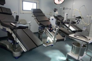 V današnjih preiskavah pridržani naj bi UKC oškodovali za 448.000 evrov