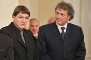 Ministra Šušteršič in Pličanič napisala Janši srce parajoči odstopni izjavi
