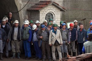 Bratuškova obiskala stavkajoče zasavske rudarje; nekateri imajo zdravstvene težave