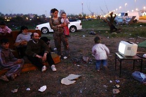 V slovaških Košicah Rome obdali z zidom, sledil protest EU