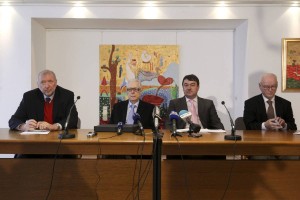 Po ocenah Zbora za republiko leto 2013 priložnost za razmislek in optimizem