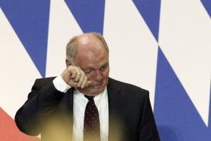 Predsednik Bayerna Hoeness se ne bo pritožil na kazen in odhaja v zapor