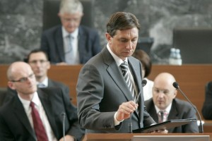Pahor: Svoboda tiska bo prva žrtev nove oblasti