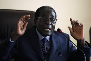 Mugabe političnim nasprotnikom: Obesite se