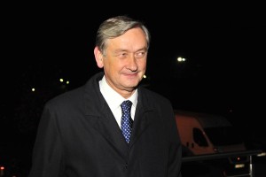 SDS: Drugorazredni kandidat Türk zagovarja pozitiven odnos do totalitarnih zločinov