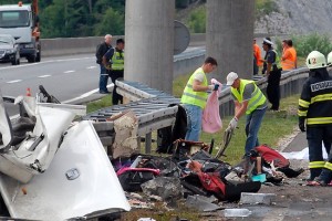 Osem mrtvih v nesreči češkega avtobusa na Hrvaškem