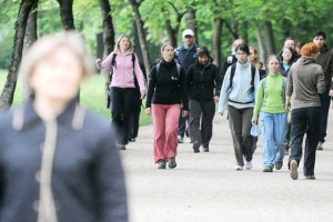 Po Levstikovi poti manj pohodnikov, a dobro vzdušje