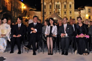 Princ in princesa, grof in grofica, predsednik in župan na otvoritvi Festivala Ljubljana