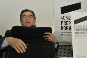Rajko Pirnat, popoldanski zaslužkar in zbiratelj družb za javno upravo