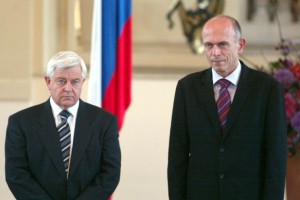 Drnovšek je »teflonskemu« Kučanu zavidal spretno manipuliranje z mediji