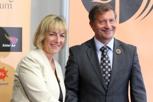 Pusićeva: Hrvaška ne spreminja stališč glede LB