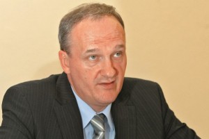 Od države najemali za evro, najprej oddajali po tržni ceni