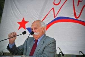 Vasletova pisma s fronte: Komunisti iščejo osnovnošolca, Stanovnik pa enega za 2500 evrov