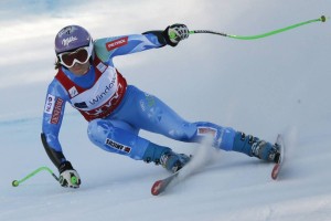 Tina Maze gre po superveleslalomski globus