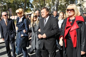 Janković gre na volitve s svojo stranko, glede svoje kandidature še menca