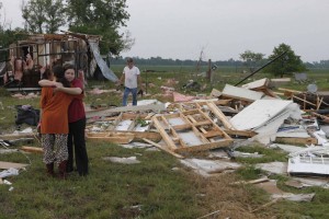 Tornadi divjali na ameriškem Srednjem zahodu