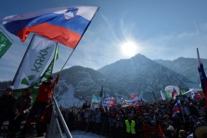 Jurij Tepeš zmagal na zadnji tekmi sezone v Planici