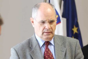 Tovariš Fišer, še pomniš Amalijo, Stanislava in Janeza?